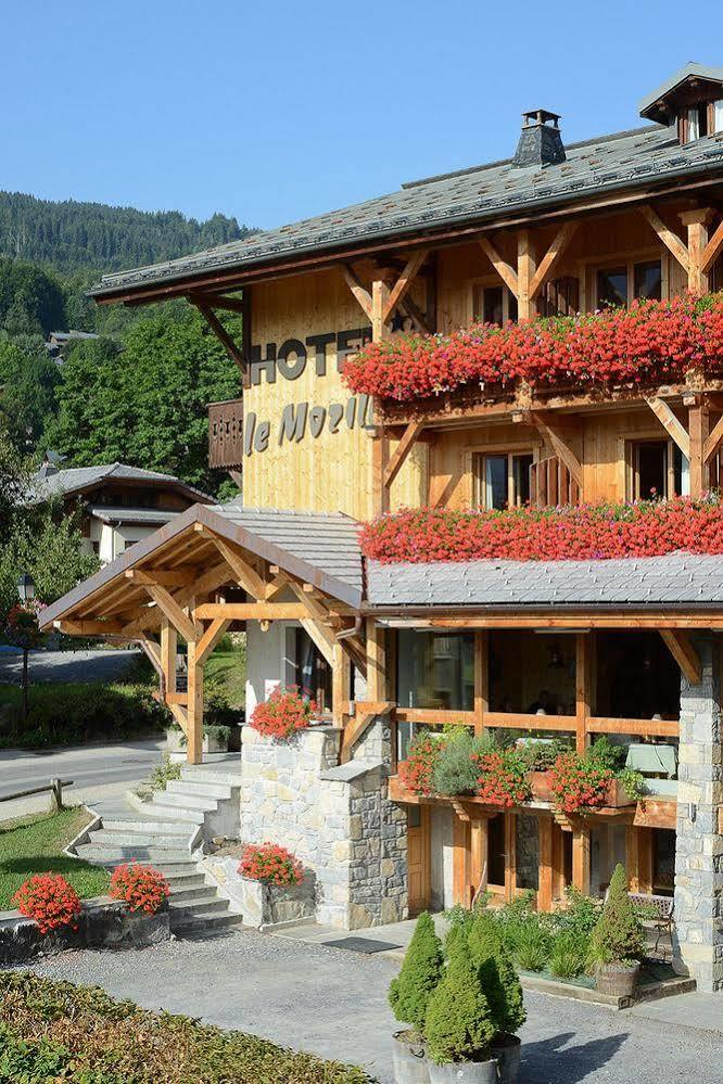 Le Morillon Hotel Exterior photo